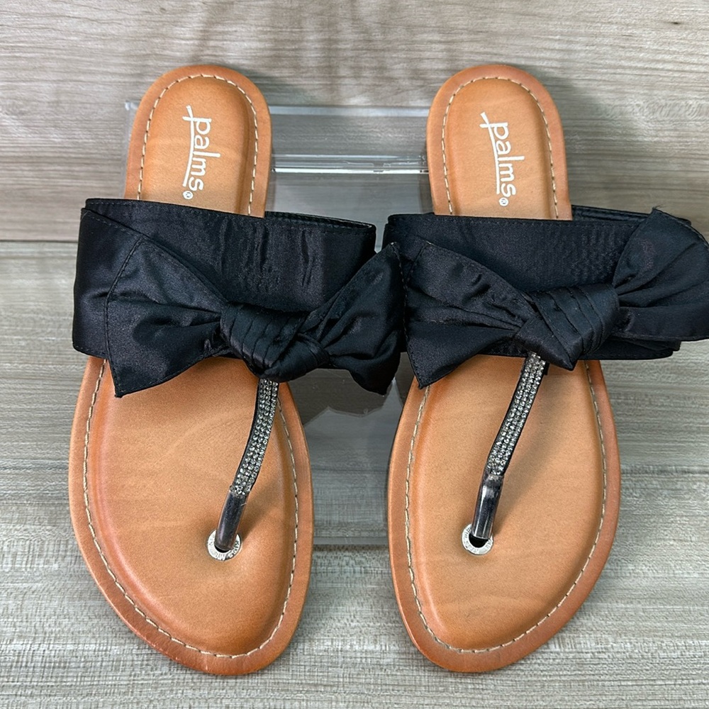 NWT Bling Bow Sandals size 9M with memory foam footbed. So darn cute!